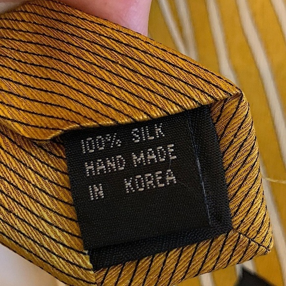 𝅺ENRICO Guccini Vintage Silk Tie - Picture 5 of 6